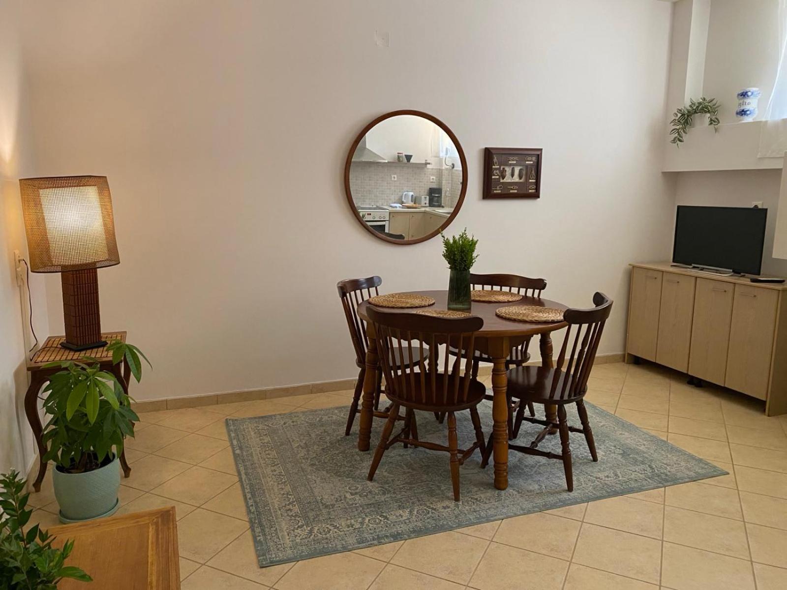 Tria Luxury Residences בית נופש Stoúpa